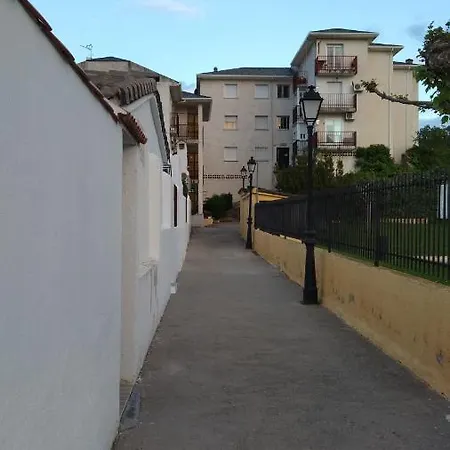 El Mirador Del Castanar